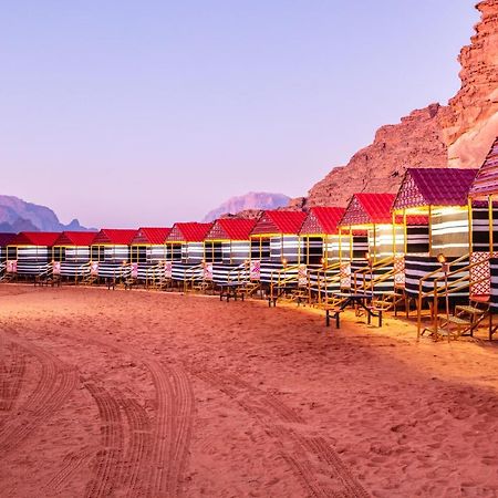 Rainbow Camp Hotel Wadi Rum Exterior foto